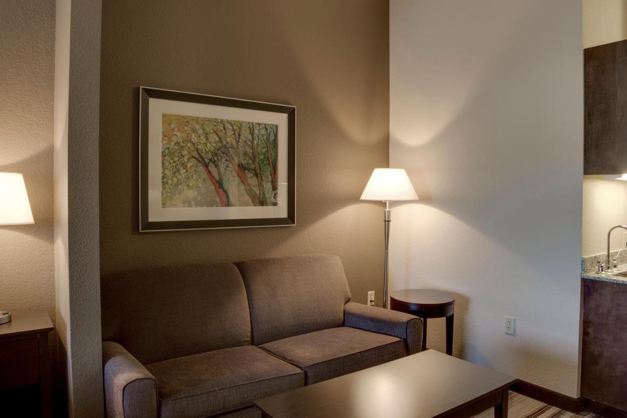 Holiday Inn Express & Suites Nevada By Ihg Ruang foto