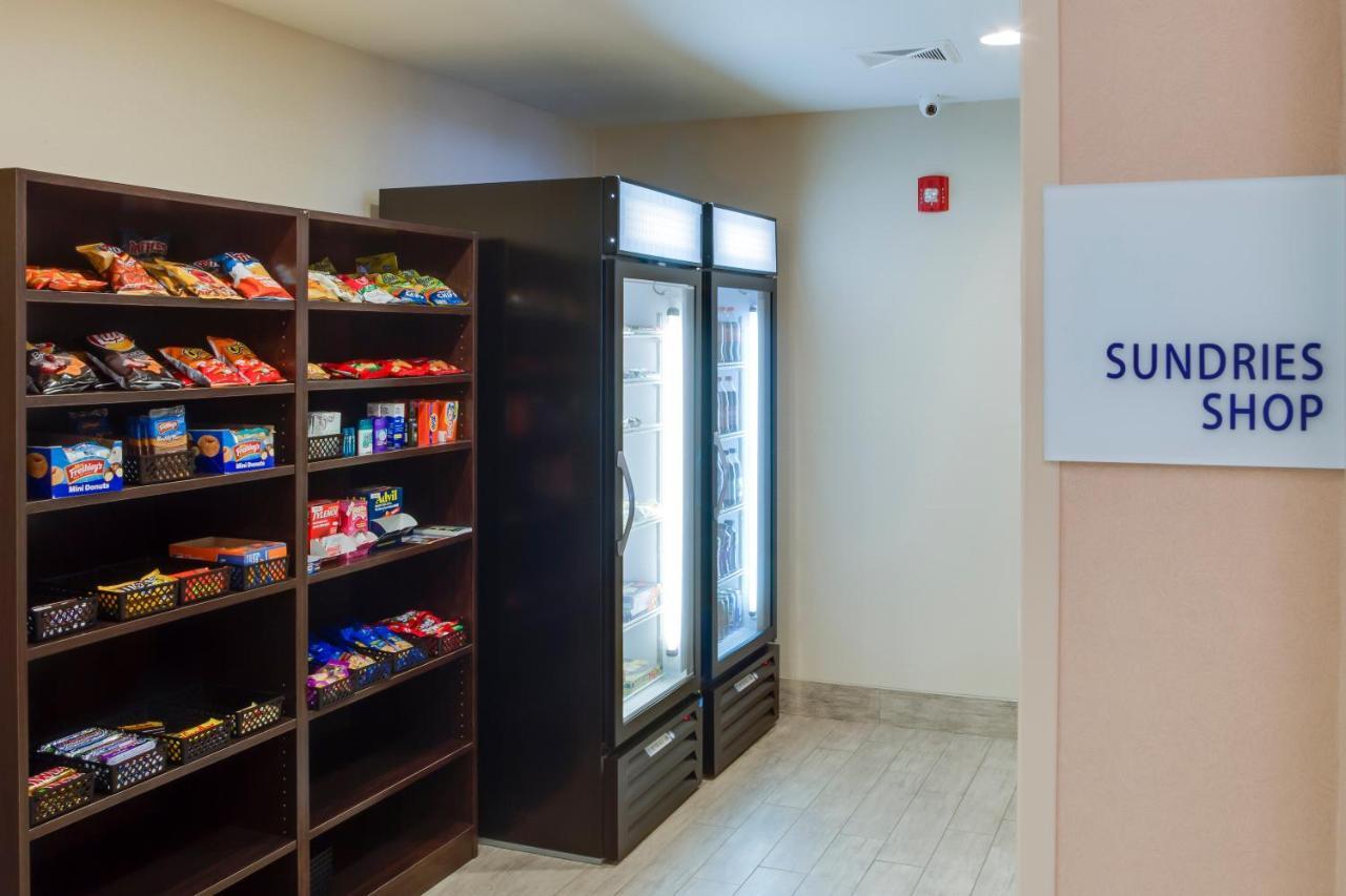 Holiday Inn Express & Suites Nevada By Ihg Bagian luar foto